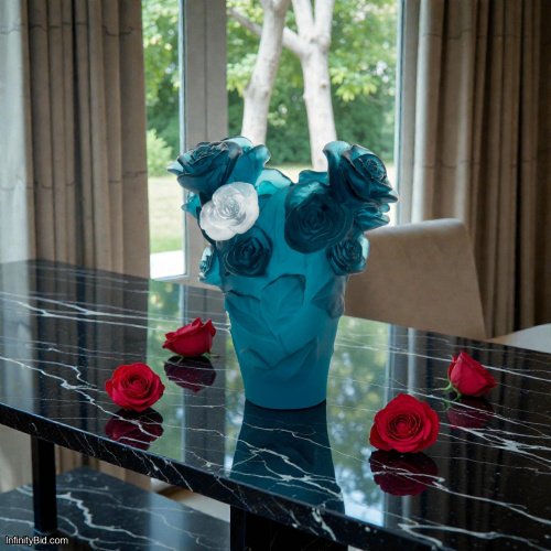 Daum Rose Passion – Small Vase (Blue & White) SKU: 05287-7