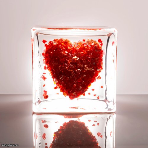 Daum “The Messengers – Cœur (Heart)” Red Crystal Sculpture SKU: 05660