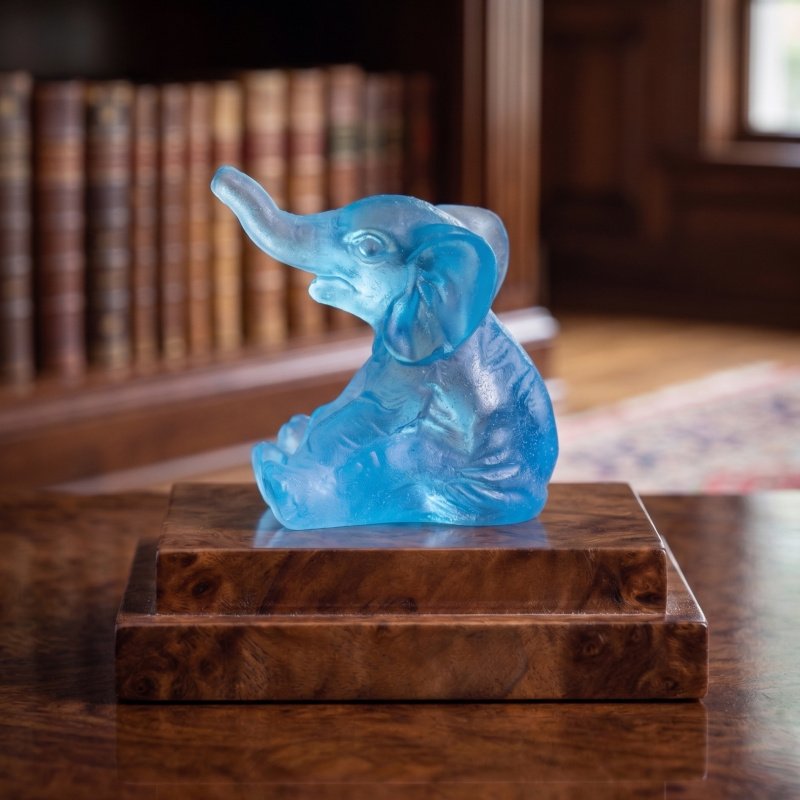 Daum France Mini Elephant Blue Glass Figurine Pate de Verre Statue 05136-2/C New