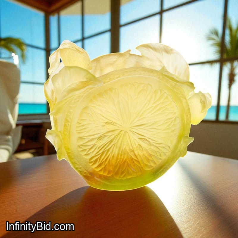 ​Daum Large Citrus Vase – Limited Edition Crystal Art 05836