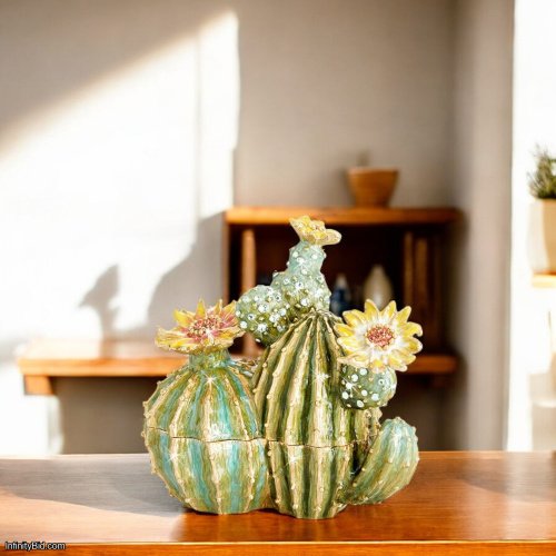 Jay Strongwater Spike Cactus Box – SDH7412-280