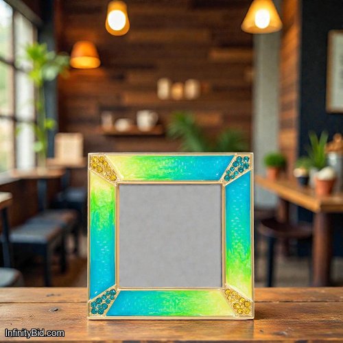 Jay Strongwater Leland Pavé Corner 2" Frame – Electric Green SKU: SPF5130-215