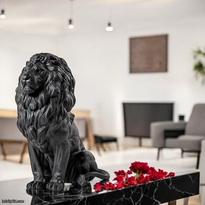 Lladro Majestic Lion Sculpture – Matte Black Porcelain by Lladró