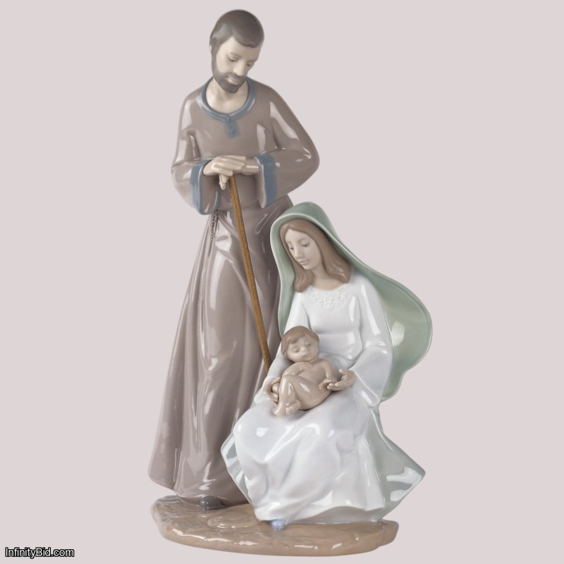 Lladro The Holy Family Porcelain Sculpture SKU: 02001402