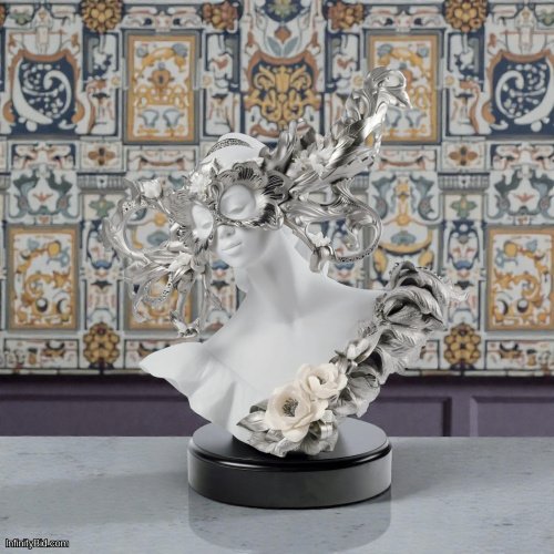 Lladró Carnival Fantasy Sculpture – Limited Edition | Silver Lustre Porcelain SKU: 01011891