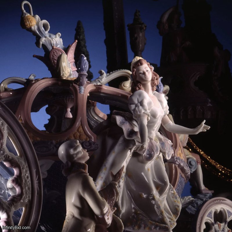 Lladró Cinderella’s Arrival Sculpture - Limited Edition High Porcelain Masterpiece - Monumental Fairy Tale Carriage Scene - SKU 01001785