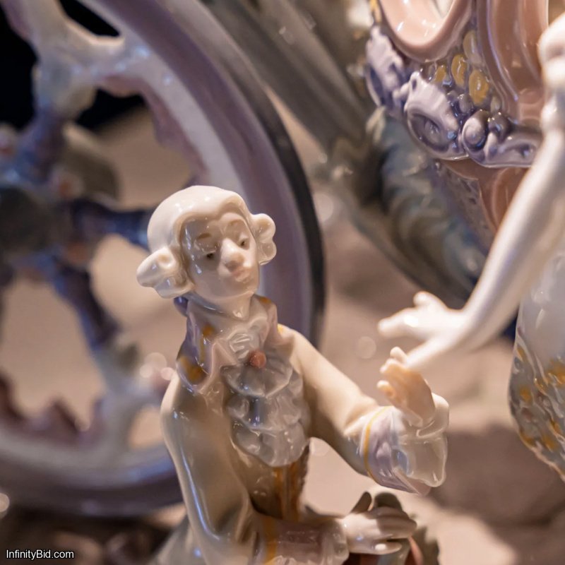 Lladró Cinderella’s Arrival Sculpture - Limited Edition High Porcelain Masterpiece - Monumental Fairy Tale Carriage Scene - SKU 01001785