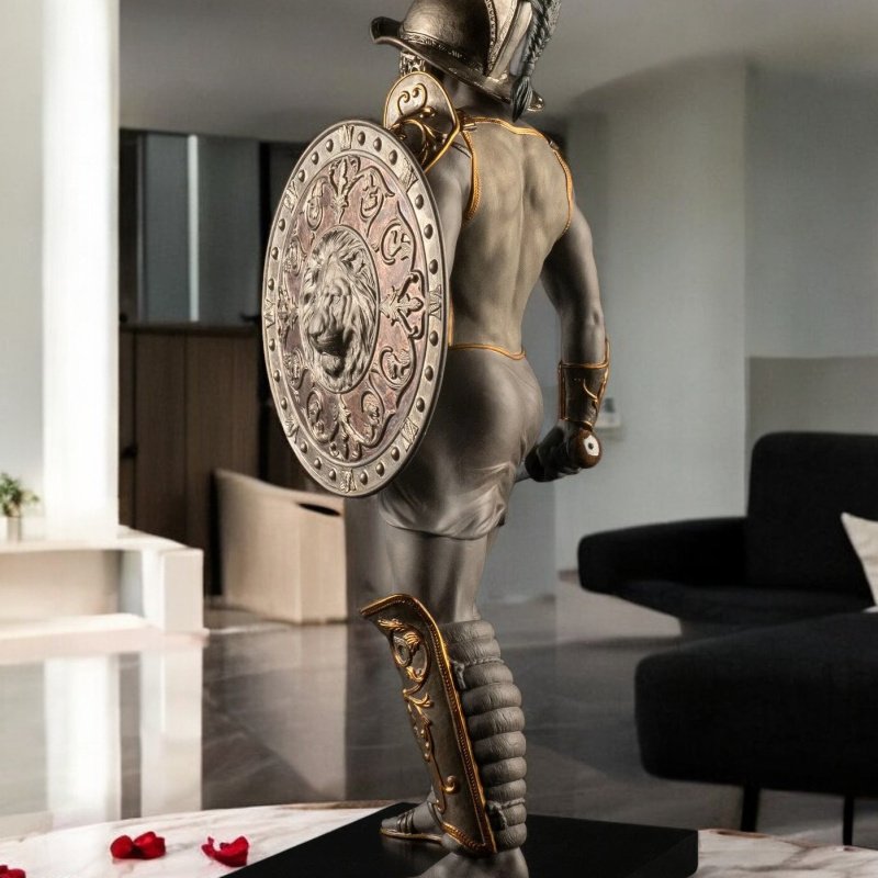 Lladró Gladiator Figurine – Black Porcelain Roman Warrior Sculpture SKU: 01009497