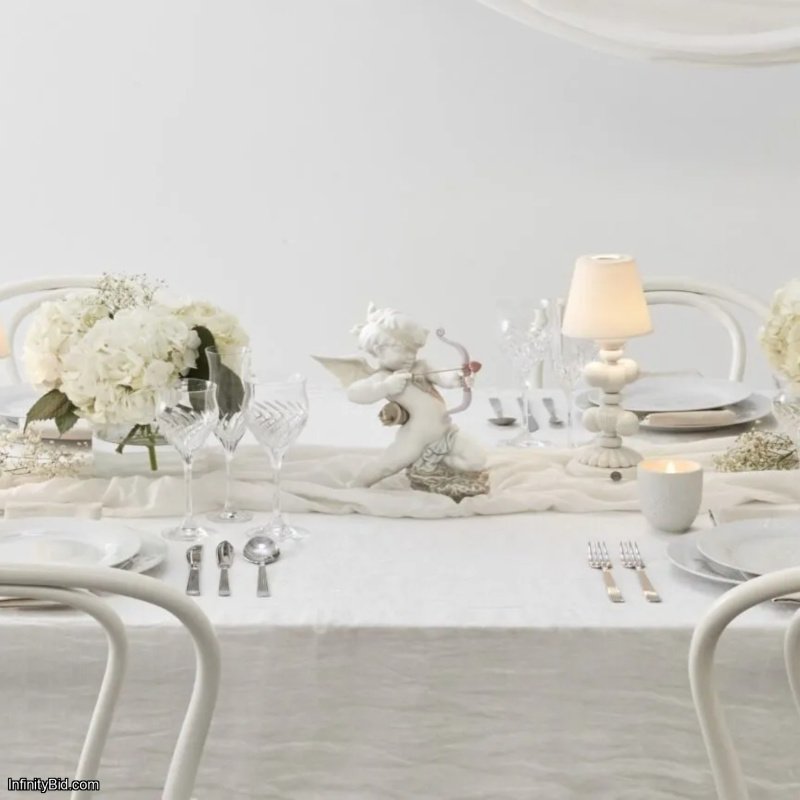 Lladró “Straight to the Heart” Cupid Angel Figurine – Matte Porcelain Sculpture by José Luis Santes | SKU 01009209