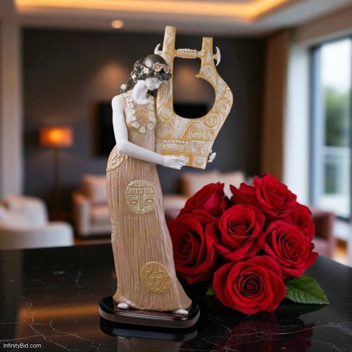 Lladró “TREASURE” – Limited Edition Figurine | Ref. 01017220 | Retired 2012