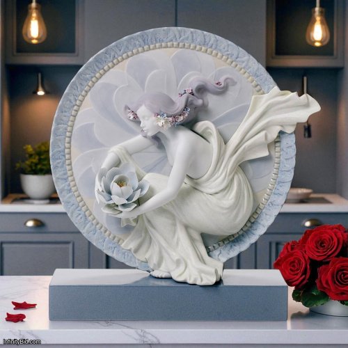 Lladró Sweet Water Flower – Special Edition (01007225)