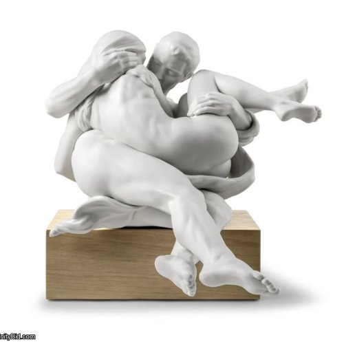 Lladro Together Couple Sculpture SKU: 01009751