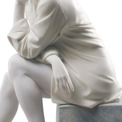 Lladro In My Thoughts Woman Figurine #9243