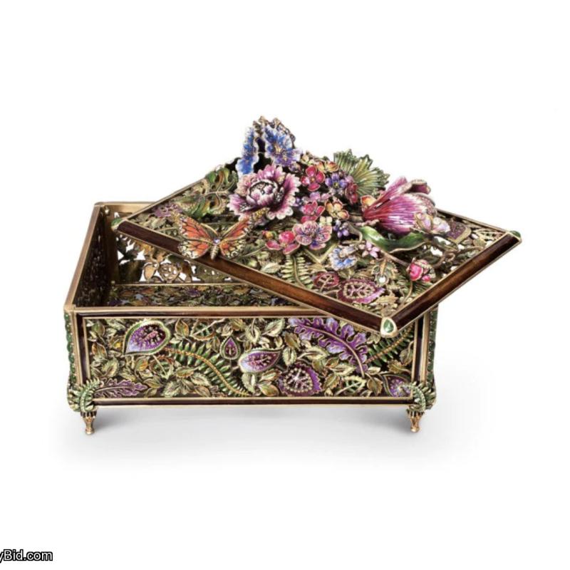 Jay Strongwater Genevieve Grand Floral Chest Flora & Fauna SDH7317-456