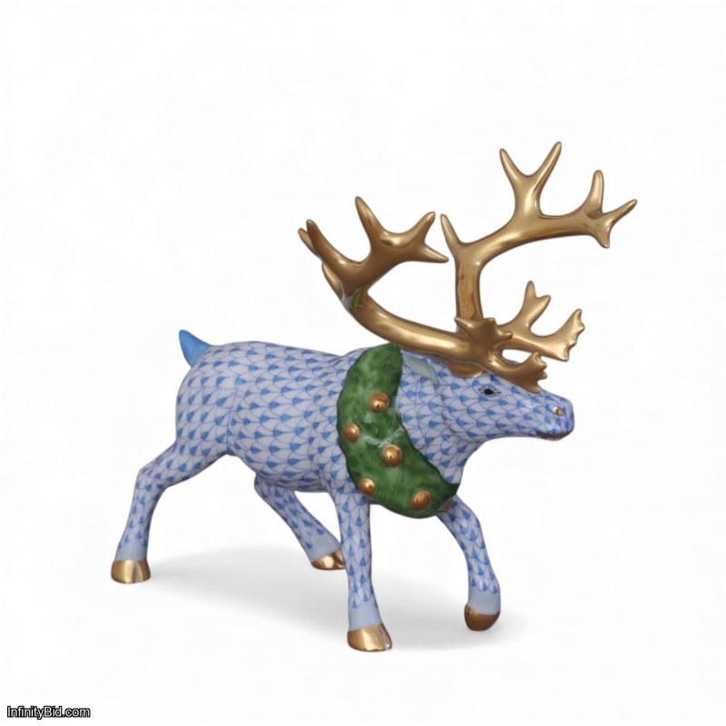 Herend Reindeer with Wreath SKU: 05907000-VHB