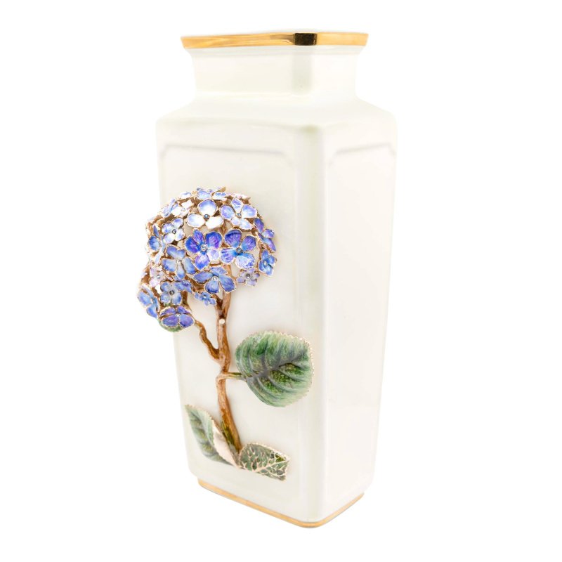 Jay Strongwater Isolde Hydrangea 15" Square Ceramic Vase Delft Blue SDH2620-284