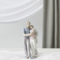 Lladro You're Everything to Me Couple Figurine SKU: 01006842