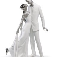 Lladro Happy Anniversary Couple Figurine. Silver Lustre SKU: 01007045