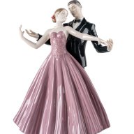 Lladro Anniversary waltz Sculpture SKU: 01009709