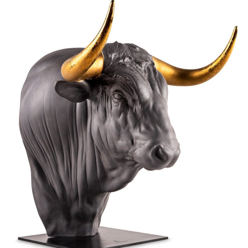 Lladro Taurus Sculpture SKU: 01009725