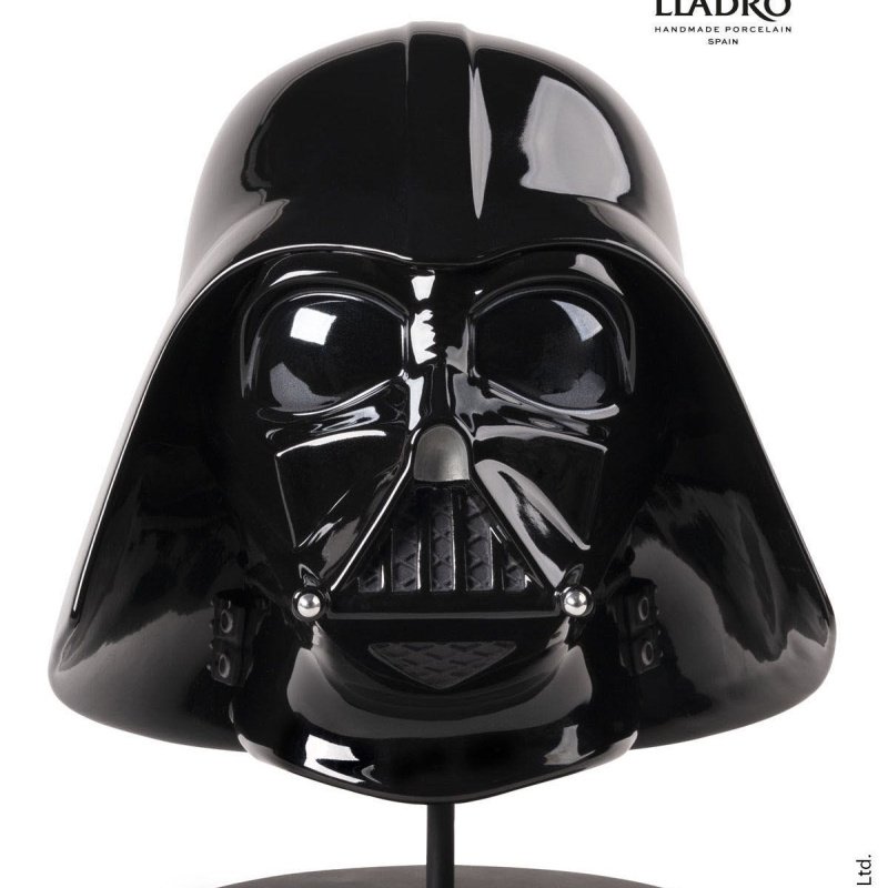 Lladró Darth Vader Helmet Sculpture | Limited Edition 1500 | Star Wars™ Porcelain 2025