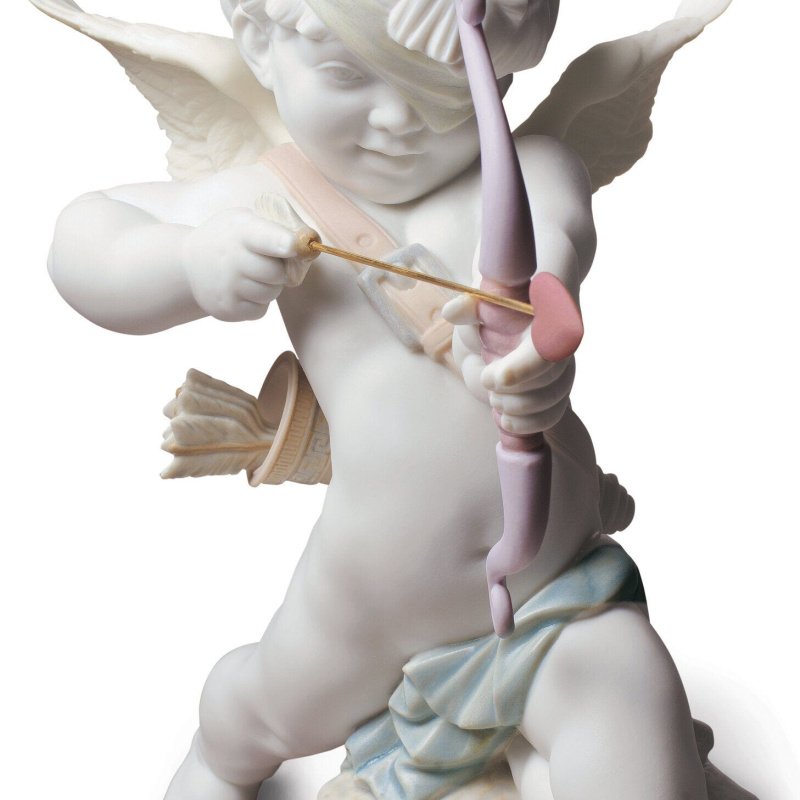 Lladró “Straight to the Heart” Cupid Angel Figurine – Matte Porcelain Sculpture by José Luis Santes | SKU 01009209