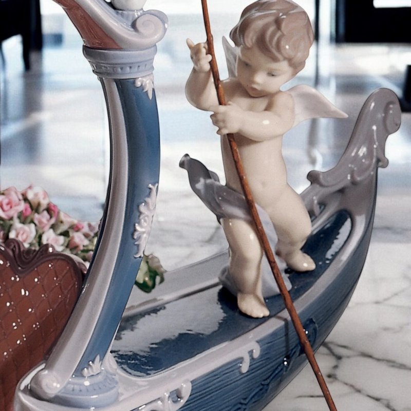 Lladro Gondola of Love Goddess Sculpture SKU: 01001870