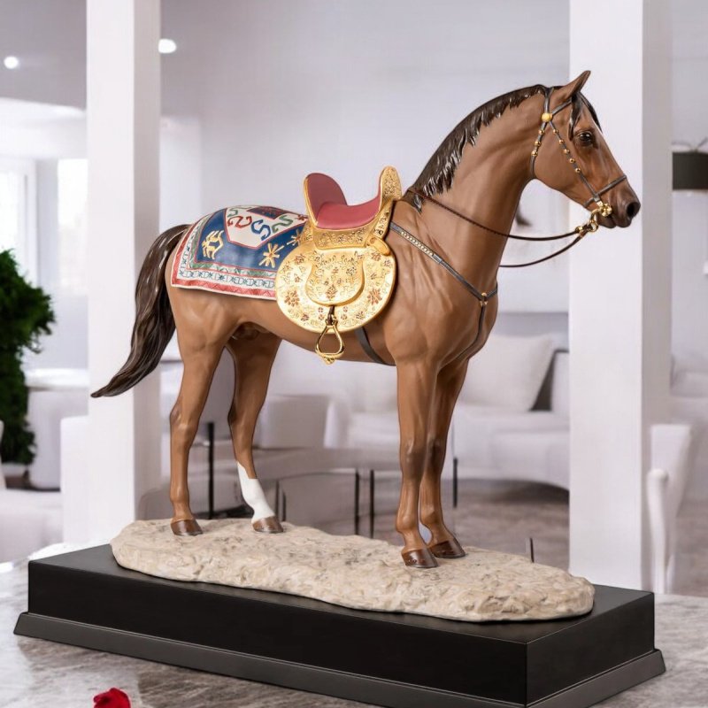 Lladro Karabakh horse Sculpture. Limited Edition SKU: 01009752