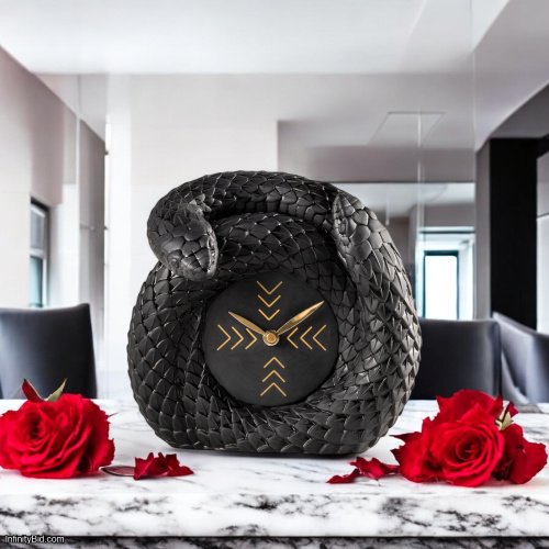 Lladro Snakes Clock – A Striking Masterpiece of Art and Functionality SKU: 01009720