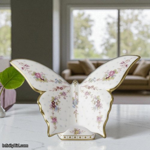 Royal Crown Derby Royal Antoinette Butterfly – Fine Bone China with 22-Carat Gold | Made in England | PAPBOX62752