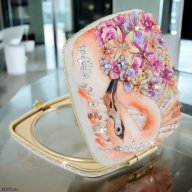 Jay Strongwater Lily Floral Flamingo Compact – A Whimsical Luxury Accessory SKU: SCB8090-256