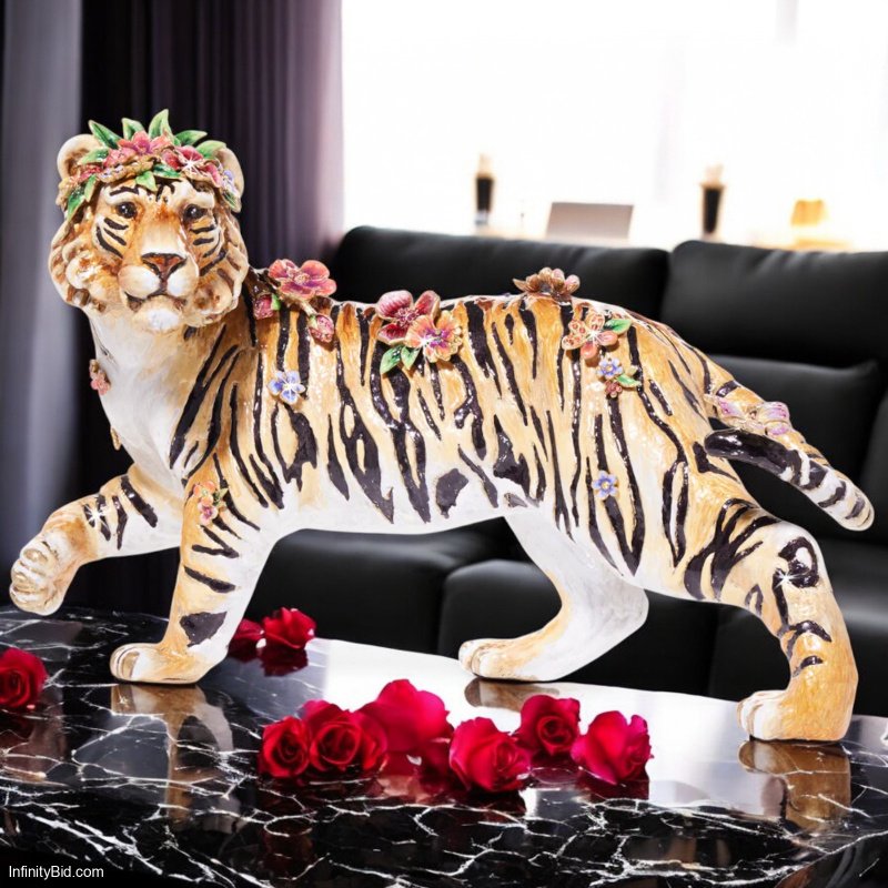 Jay Strongwater Tiger with Flower Crown Figurine – SDH2606-471
