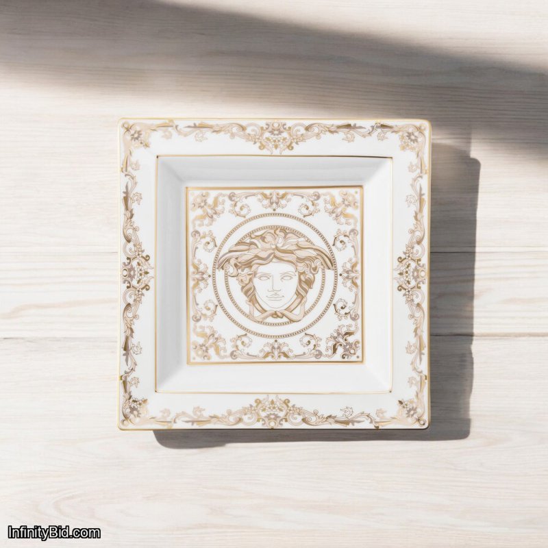 Versace Medusa Gala Dish – 22 cm (Square Bowl) SKU: 14085-403635-25822