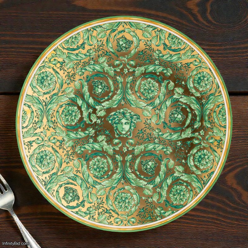 Versace Medusa Garland Green Christmas Plate – Limited Edition 2024 SKU: 19335-409959-20021